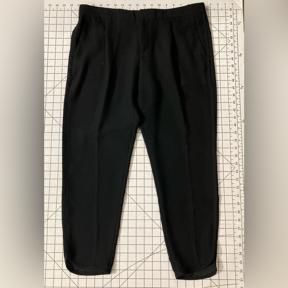 Banana Republic Women’s Size 8 Short Black Trouser Pants